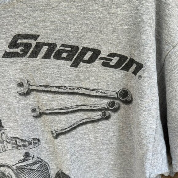 Snap On Gray Classic Car Graphic Tee - Picture 4 of 6